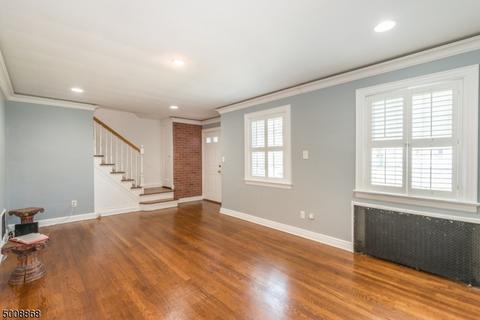 151 Crest Dr, Belleville, NJ 07109 photo 12