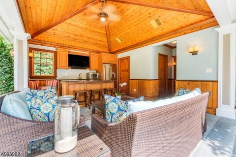 8 Brook Rd, Upper Saddle River, NJ 07458 photo 18