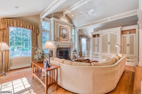 8 Brook Rd, Upper Saddle River, NJ 07458 photo 11