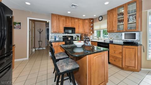 3 Wheeler Rd, Wayne, NJ 07470 photo 9
