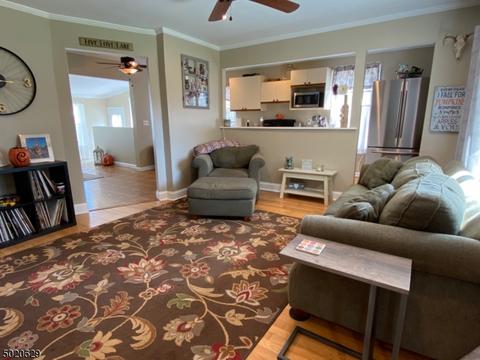 3 E Mapledale Ave, Succasunna, NJ 07876 photo 4