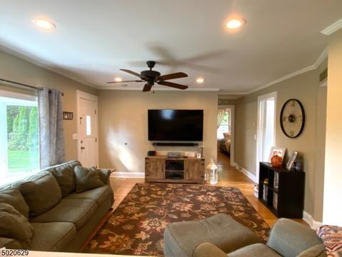 3 E Mapledale Ave, Succasunna, NJ 07876 photo 5