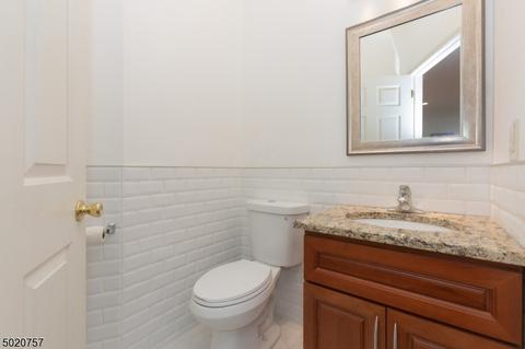 1806 Springbrook Ct, Whippany, NJ 07981 photo 23
