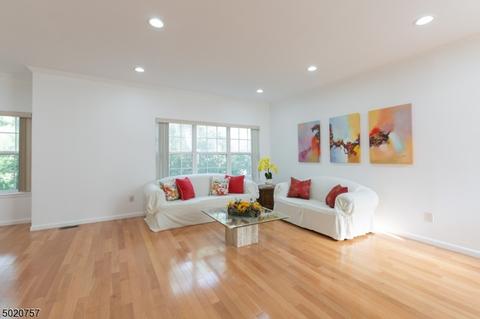 1806 Springbrook Ct, Whippany, NJ 07981 photo 3