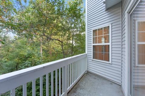 1806 Springbrook Ct, Whippany, NJ 07981 photo 15