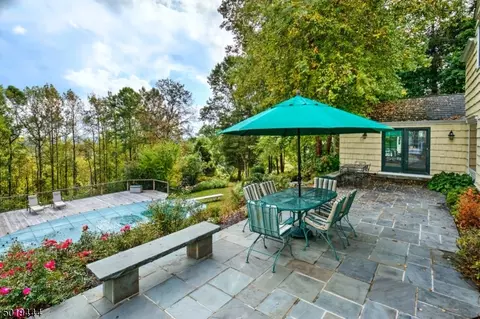 191 Old Army Rd, Basking Ridge, NJ 07920 photo 3