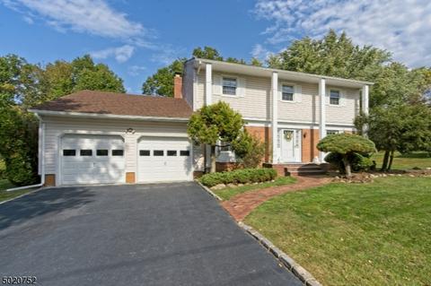 3 Beechtree Rd, Roseland, NJ 07068 photo 1