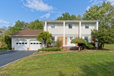 3 Beechtree Rd, Roseland, NJ 07068 photo 2