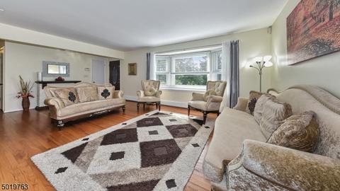8 Smith Ln, Wayne, NJ 07470 photo 7