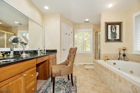 8 Mackenzie Ct, Sparta, NJ 07871 photo 18