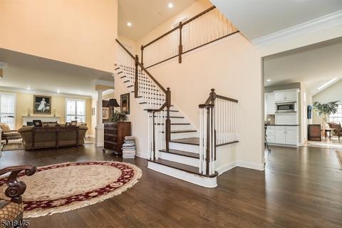 8 Mackenzie Ct, Sparta, NJ 07871 photo 7