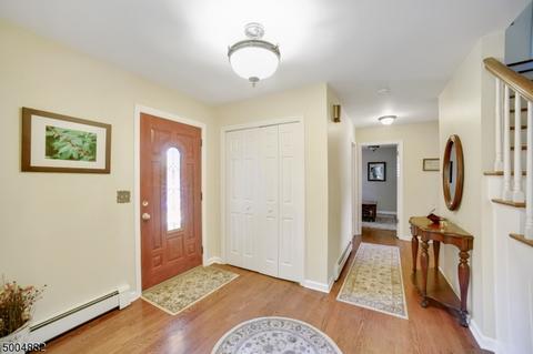 9 Cherry Ln, Mendham, NJ 07945 photo 3