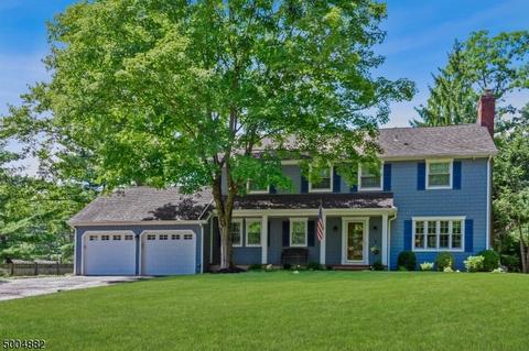 9 Cherry Ln, Mendham, NJ 07945 photo 2