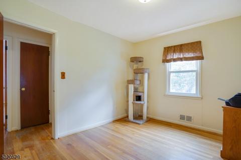 103 Mapes Ave, Springfield, NJ 07081 photo 17