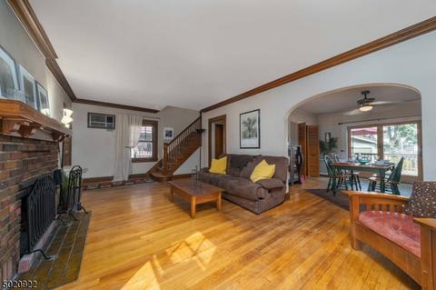 34 S Mountain Rd, Millburn, NJ 07041 photo 2