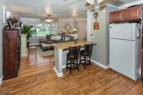 17 Beech St, Stanhope, NJ 07874 photo 8