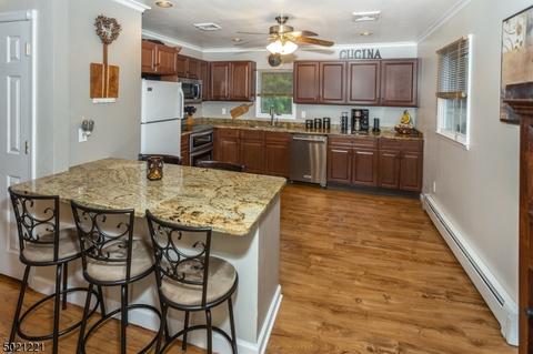 17 Beech St, Stanhope, NJ 07874 photo 7
