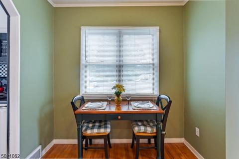 2 Schmidt Ln, Clark, NJ 07066 photo 5