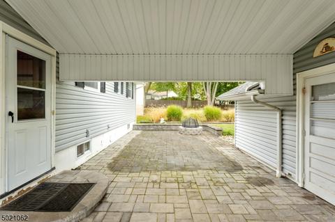 2 Schmidt Ln, Clark, NJ 07066 photo 21