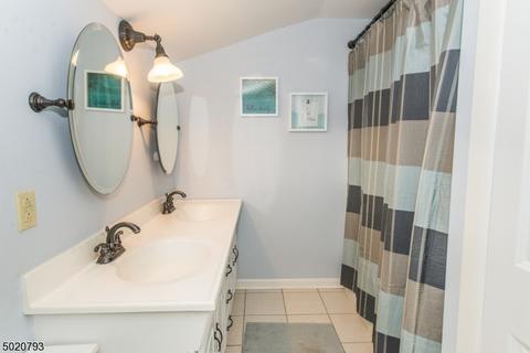 171 Beechwood Dr, Wayne, NJ 07470 photo 16