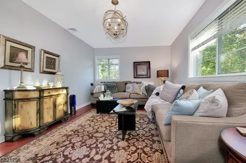 102 Mac Donald Dr, Wayne, NJ 07470 photo 19