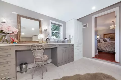 102 Mac Donald Dr, Wayne, NJ 07470 photo 15