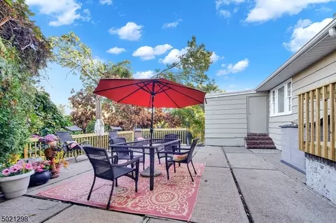 102 Mac Donald Dr, Wayne, NJ 07470 photo 21