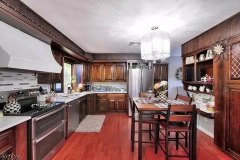 102 Mac Donald Dr, Wayne, NJ 07470 photo 8