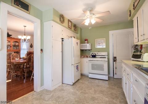 35 Holmes St, Nutley, NJ 07110 photo 11