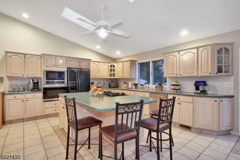 28 Dwyer Rd, Wayne, NJ 07470 photo 11