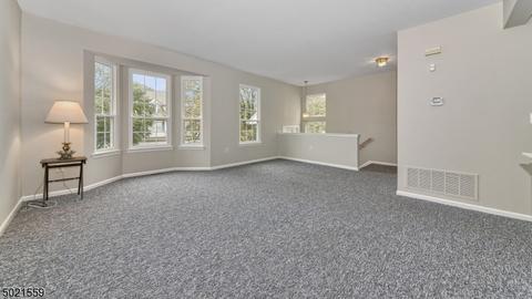 210 Warbler Dr, Wayne, NJ 07470 photo 5