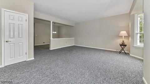 210 Warbler Dr, Wayne, NJ 07470 photo 3