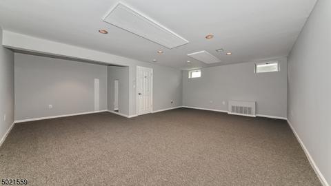 210 Warbler Dr, Wayne, NJ 07470 photo 20