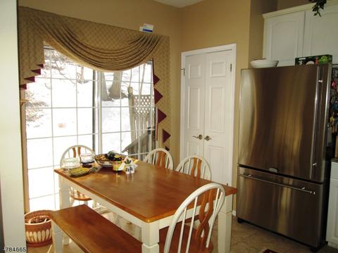 70 Eider Ct, Wayne, NJ 07470 photo 8