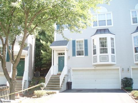70 Eider Ct, Wayne, NJ 07470 photo 1