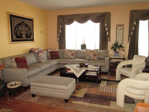 70 Eider Ct, Wayne, NJ 07470 photo 3