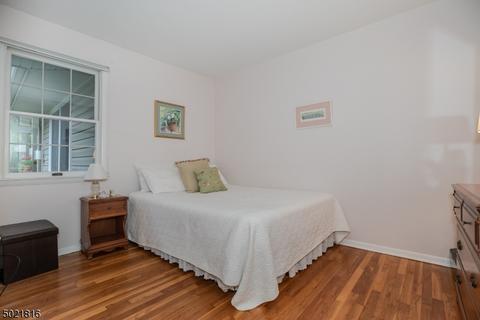 317 South Dr, Paramus, NJ 07652 photo 17
