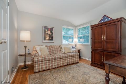 317 South Dr, Paramus, NJ 07652 photo 18