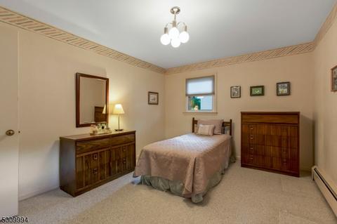 219 Homestead Rd, Paramus, NJ 07652 photo 18