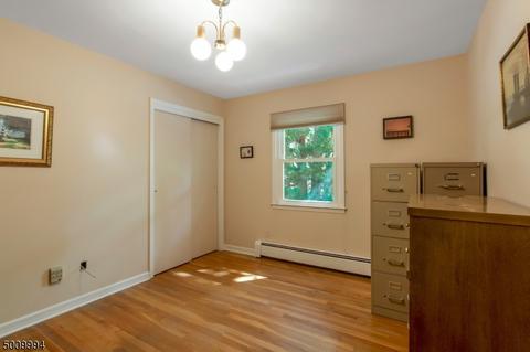 219 Homestead Rd, Paramus, NJ 07652 photo 20