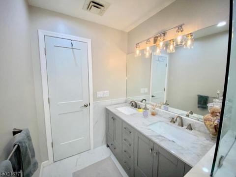 11 Mc Grogan Ct, Wayne, NJ 07470 photo 8