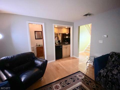 11 Mc Grogan Ct, Wayne, NJ 07470 photo 22