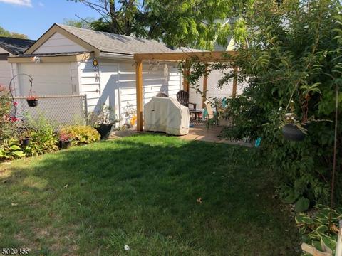 95 Berkeley Ave, Bloomfield, NJ 07003 photo 12