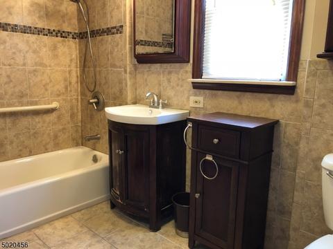 95 Berkeley Ave, Bloomfield, NJ 07003 photo 10