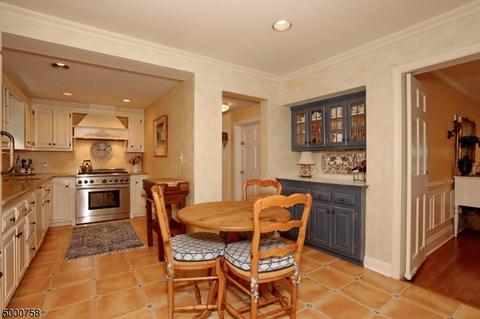 228 E Saddle River Rd, Saddle River, NJ 07458 photo 8