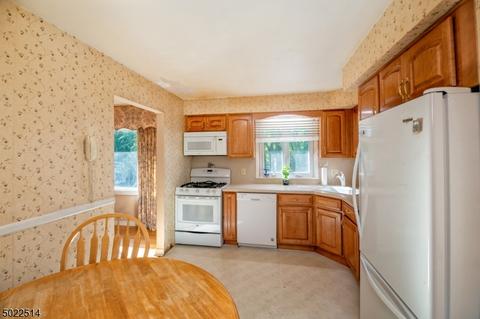 16 Terrace Rd, Wayne, NJ 07470 photo 8