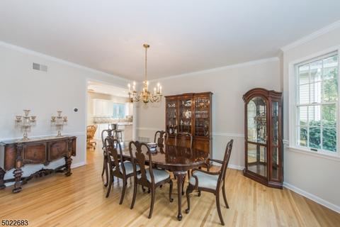 7 Ursula Ct, Mendham, NJ 07945 photo 3