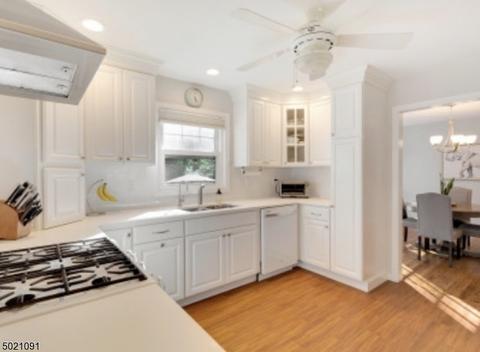 19 Edgemont Cres, Wayne, NJ 07470 photo 5