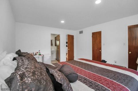 14 N Main St, Hackettstown, NJ 07840 photo 11