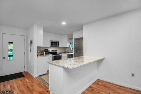 14 N Main St, Hackettstown, NJ 07840 photo 8
